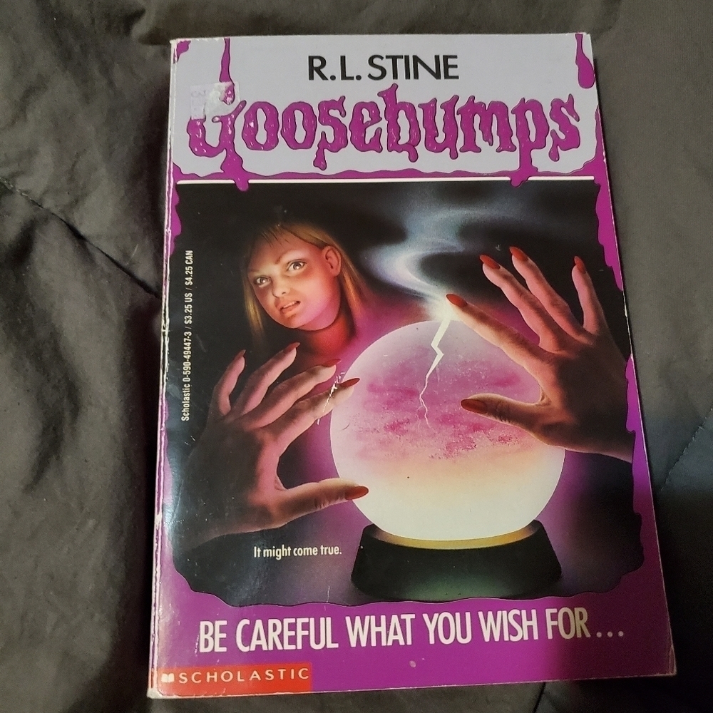 𝅺r.l. Stine goosebumps Be careful what you wish for book